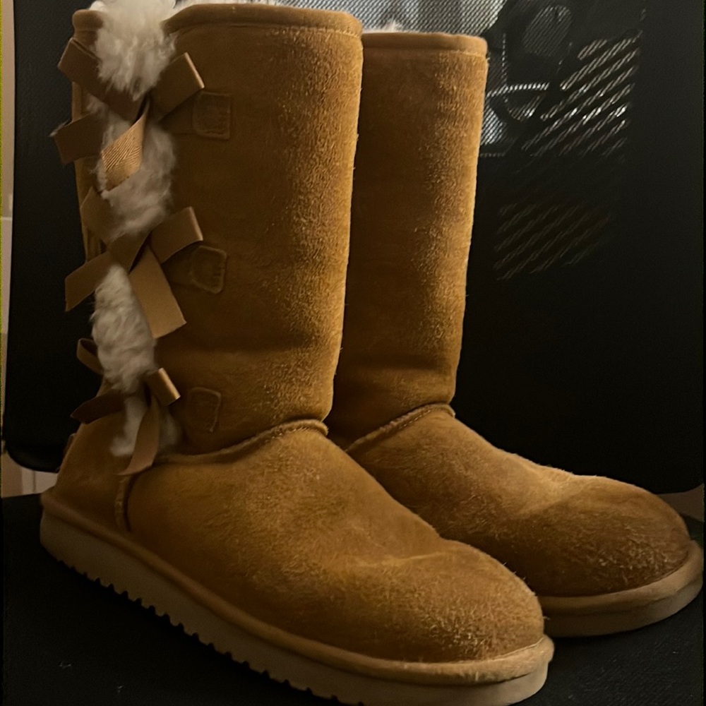 Uggs With Bows Koolaburra